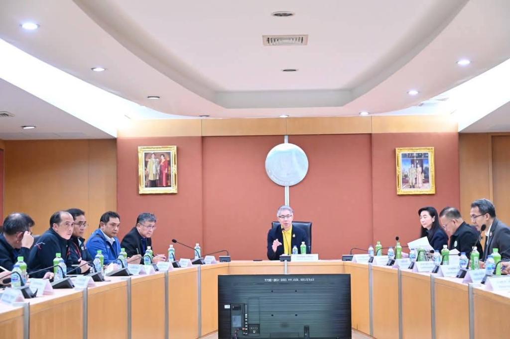 การประชุมหารือการจัดงาน “อุตสาหกรรมแฟร์” มหกรรมสินค้าโรงงาน ซื้อของไทย ใช้ของดี